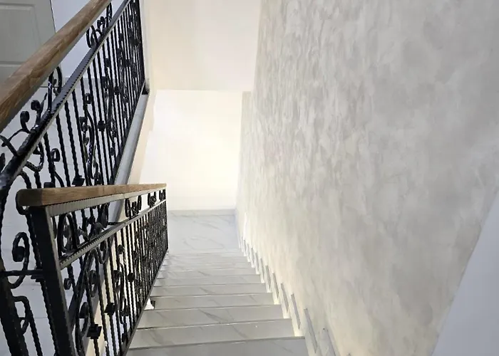 Ris 4 Timpuri Noi בית הארחה 3*