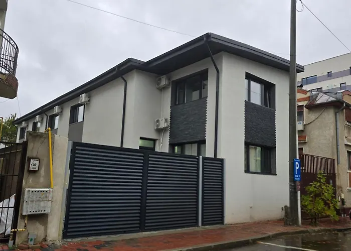 게스트하우스 Ris 4 Timpuri Noi