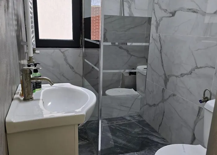 Ris 4 Timpuri Noi Gæstehus 3*